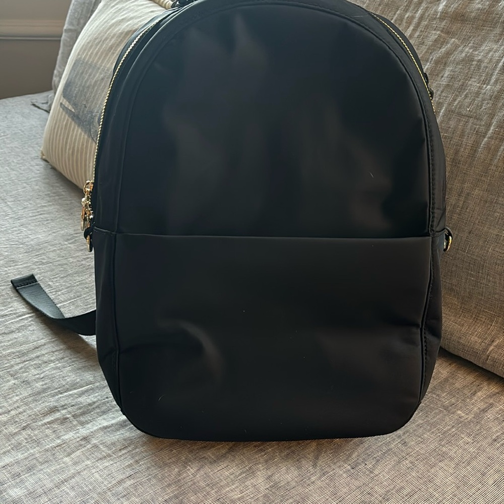 NWOT Lo & Sons Beacon Backpack